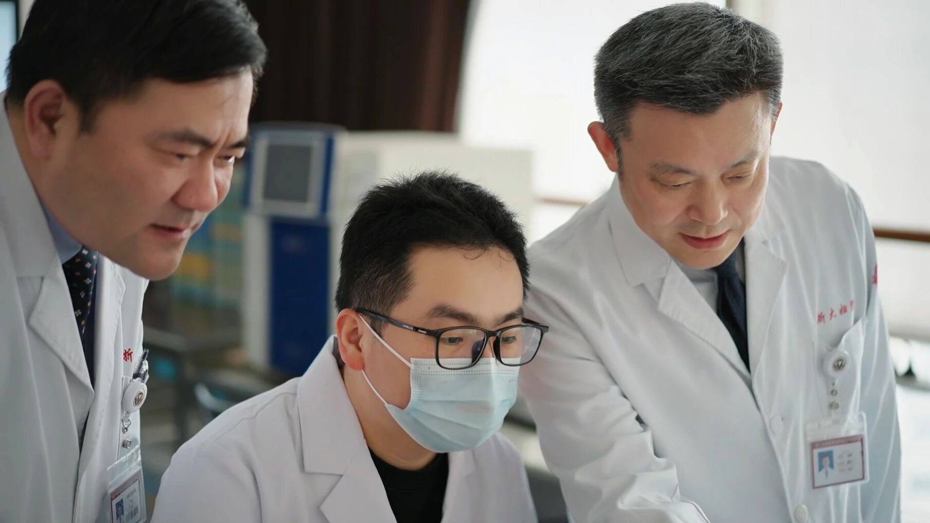 a6b50af140b46a25683b97a0642f176d.jpg a6b50af140b46a25683b97a0642f176d.jpg